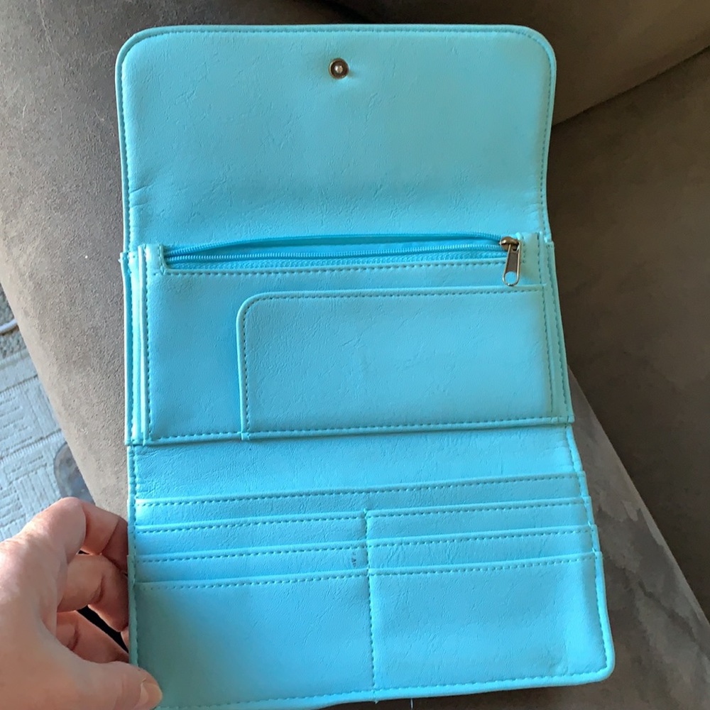 Wallet - Picture 4 of 5